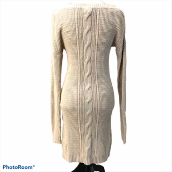 Roxy Bodycon Long Sleeved Sweater Dress. Size L. - Picture 7 of 8